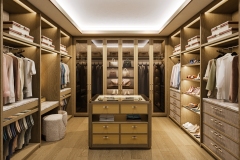 Her-Primary-Wardrobe